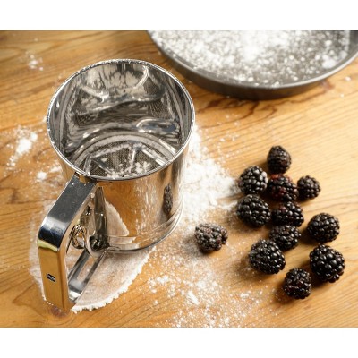 Stainless Steel Triple Mesh Flour Sifter, 3 Cup Capacity