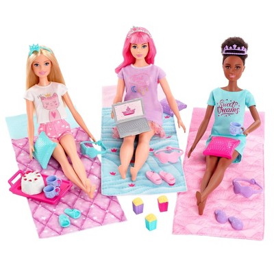 barbie doll and playset