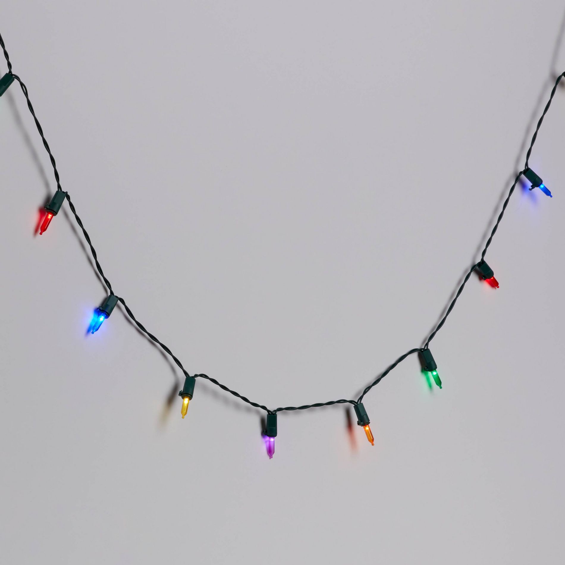 50ct Solar LED Christmas Indoor Outdoor Mini String Lights with Green Wire - Wondershop™