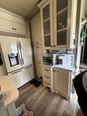 Guest review image 2 of 2, zoom in