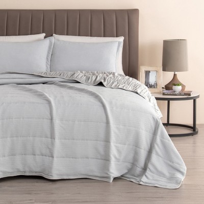 Great Bay Home Textured Spandex Solid Reversible Quilt Set With Shams