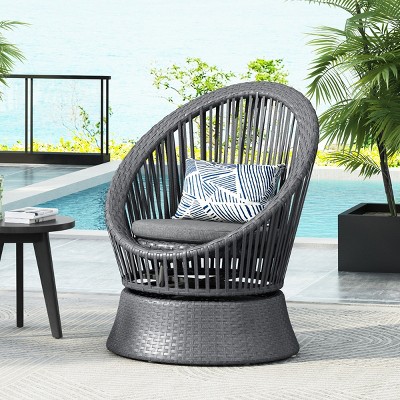 Outdoor Patio Wicker Lounge Chair, Wicker Chaise with Stylish Round Design, Lounge Chair with Iron Frame and PE Black Cushions-Coolbibila