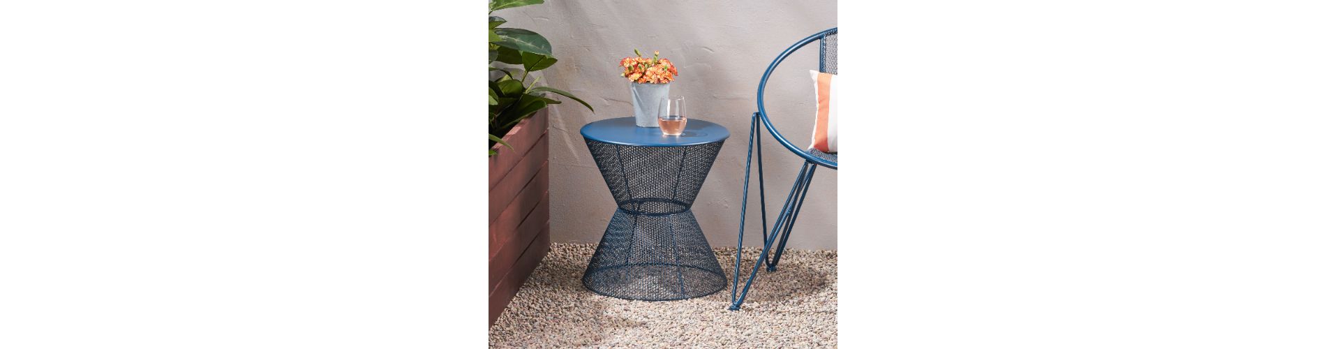 Navy Round Patio Side Table for Outside Use, 17.75" Diameter Iron Outdoor End Table, Patio End Table
