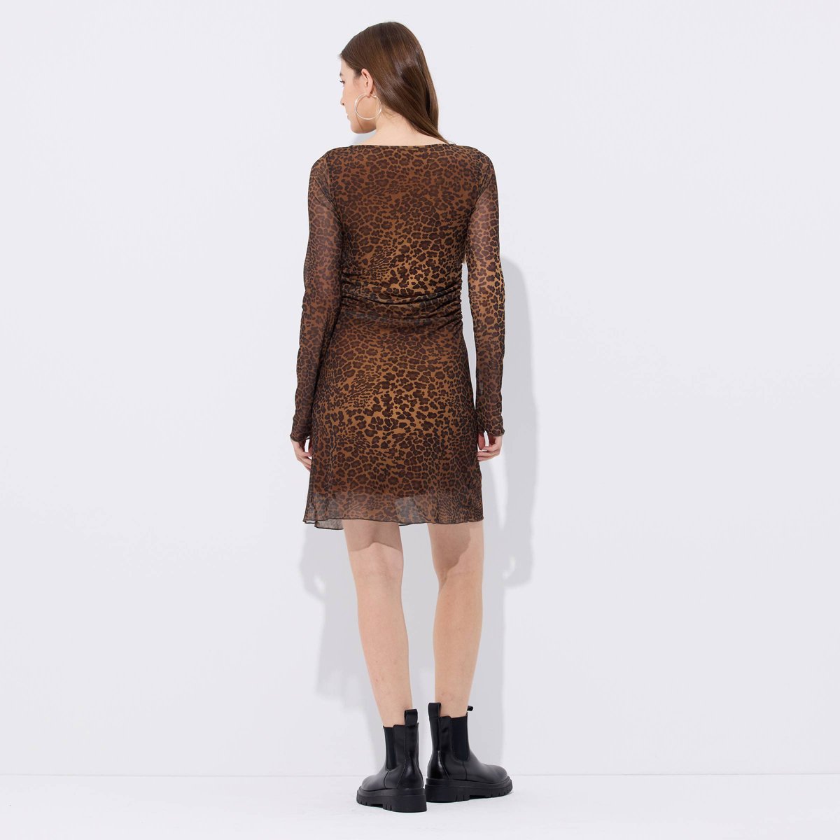 Женские платья Wild Fable Women's Long Sleeve Lined Mini Skater Dress - Wild Fable™ Brown Leopard Print XL — фото 2