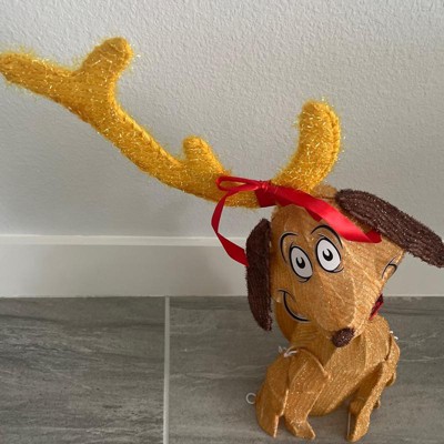 Grinch 3d Holiday Lighted Tinsel Sculpture The Grinch W/stockings 4ft ...