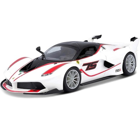  Bburago Ferrari Race and Play LaFerrari 1/24 Scale Diecast  Model Vehicle Red : Arts, Crafts & Sewing