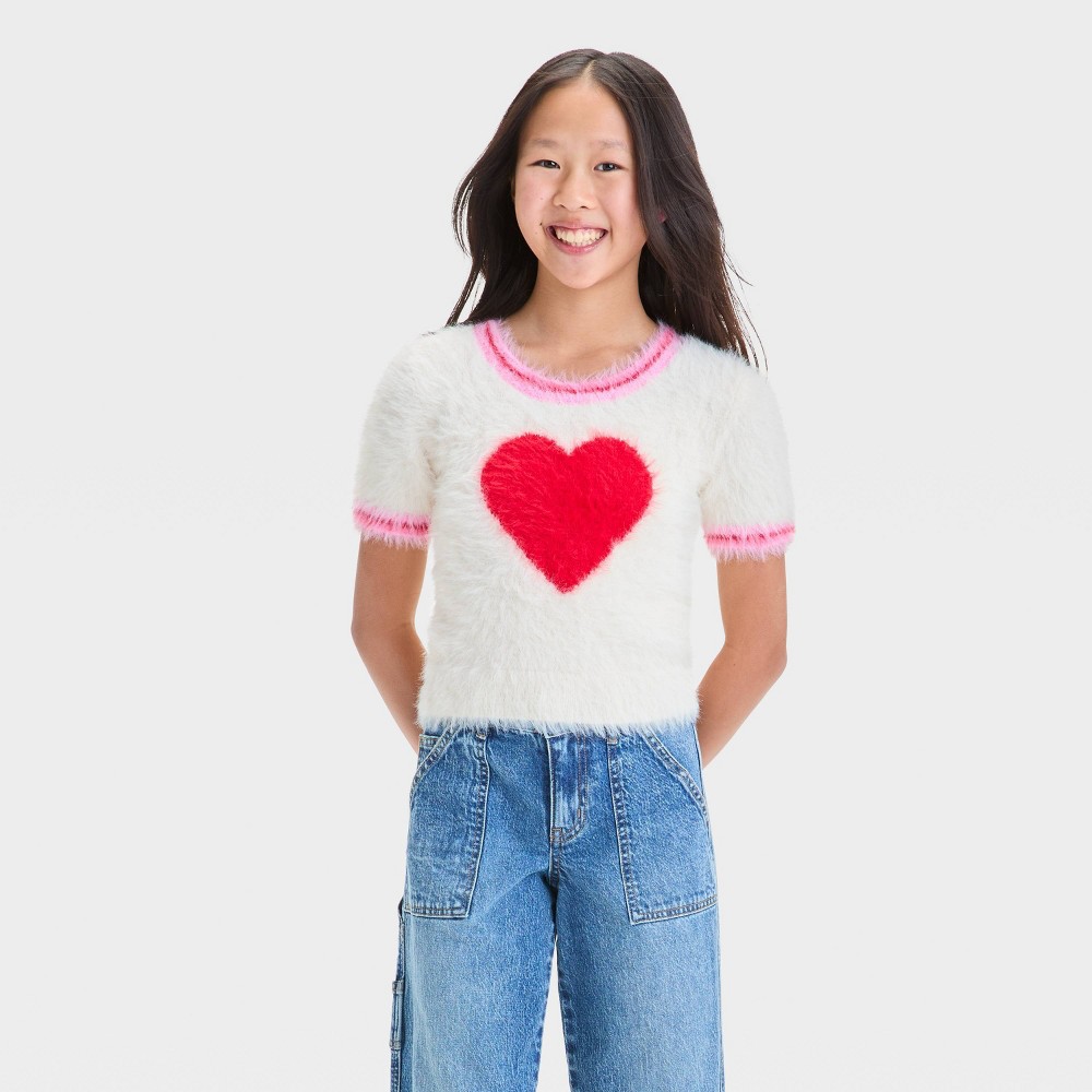 Girls' Valentine's Day Fuzzy Heart Pullover Sweater - art class™ Ivory L