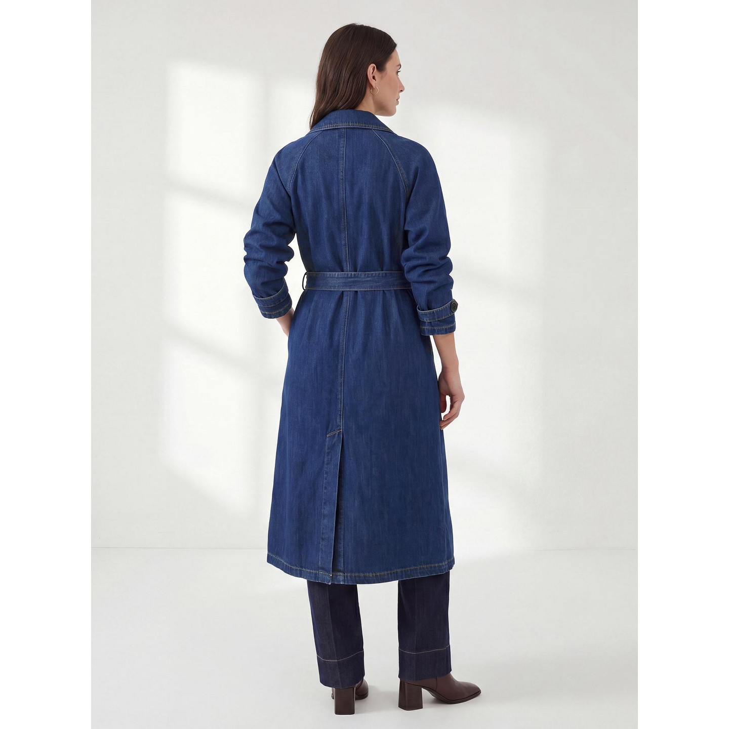 Женская куртка INSPIRE CHIC Lapel Double Breasted Long Sleeve Belted A Line Pockets Back Slit Denim Trench Coat S Blue, цвет: Джинсовый — фото 3