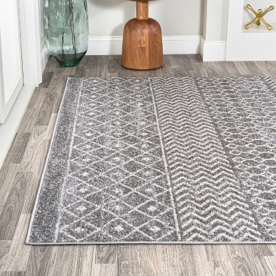 Gray Geometric Flat Woven Reversible 4' x 6' Synthetic Rug