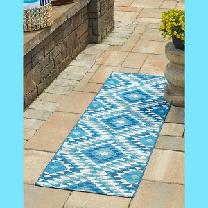 Unique Loom    Outdoor Southwestern Fethiye Area Rug - 1 of 4