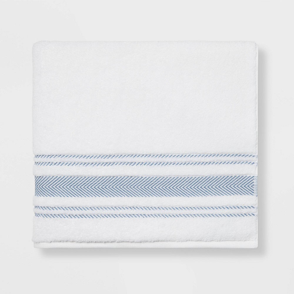 Performance Bath Towel Dark Blue Stripe - Threshold white 