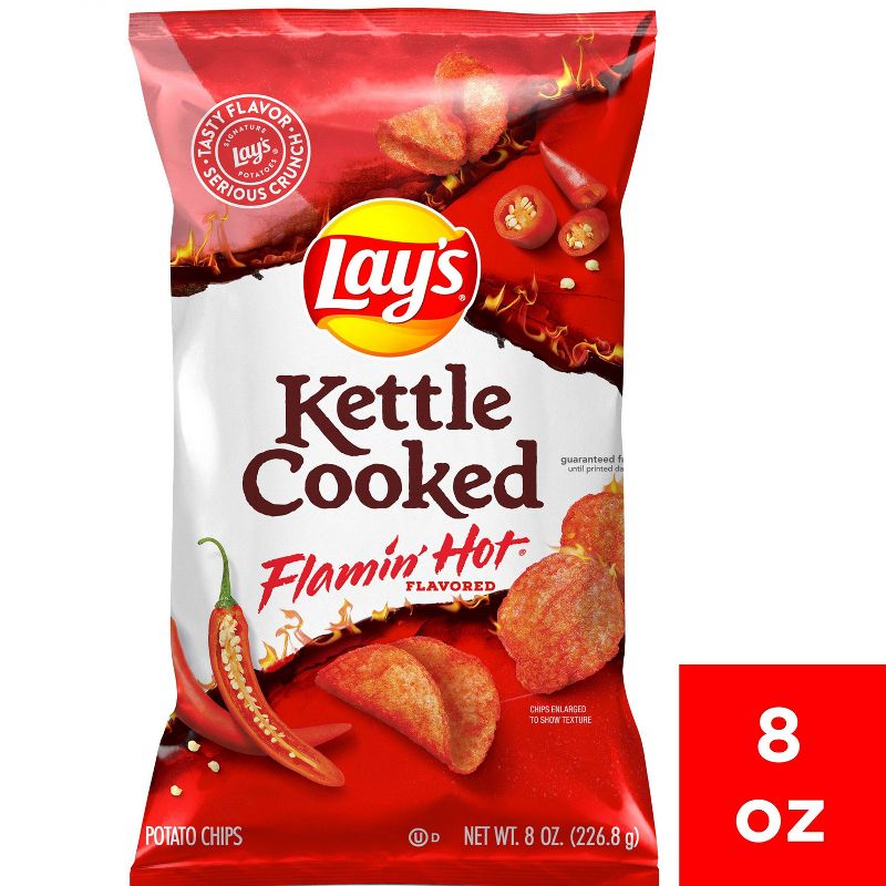 Lays Kettle Cooked Flamin Hot 8oz, 1 of 5