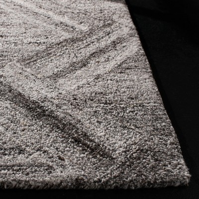 Hand-Tufted Abstract Squared Black & Grey Wool-Blend 6' Rug