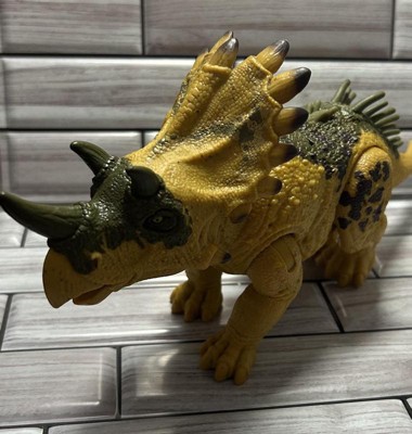 Jurassic World Wild Roar Regaliceratops Action Figure : Target