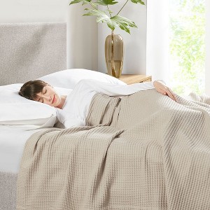 NicBex Full/Queen Woven Waffle Weave Cotton Cooling Blanket,Soft Cold Blanket for Bedroom - 1 of 4