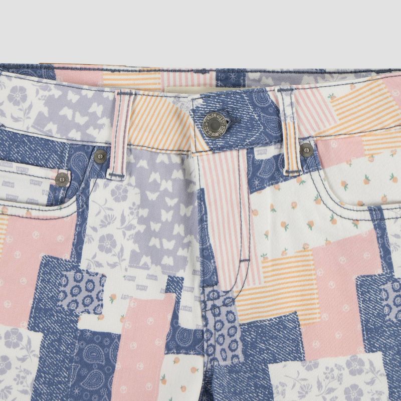 Levi&#39;s® Girls&#39; Fray Printed Patchwork Shorts - Blue, 3 of 6