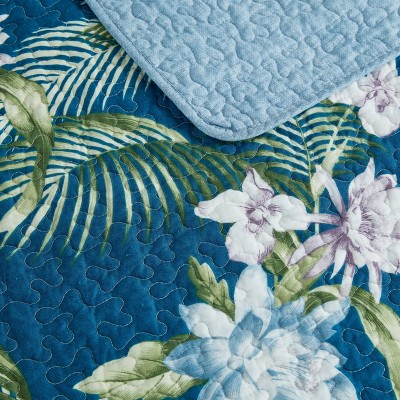 Coastal Breeze King-Size Reversible Cotton Quilt Set in Blue