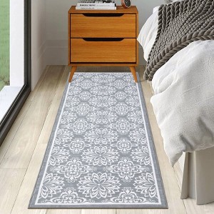 Machine Washable Modern Bedroom Area Rug Floral Large Area Rug Non Slip Throw Ultra Thin Stain Resistant Carpet for Living Room - 1 of 4