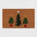 1'6"x2'6" Christmas Tree Door Mat Green - Wondershop™