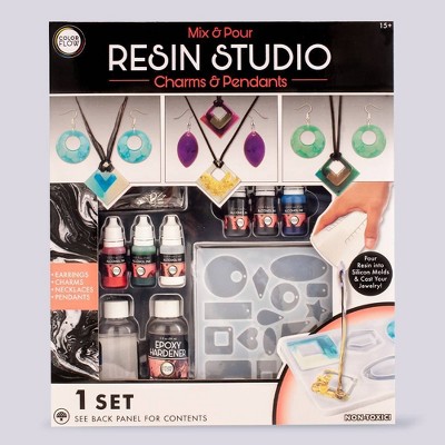 Charms & Pendants Kit - Resin Studio