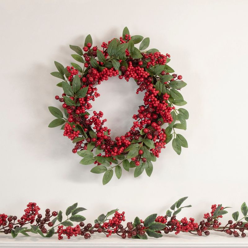 Northlight 18" Unlit Artificial Lush Red Berry and Deep Green Leaf Christmas Wreath, 2 of 5