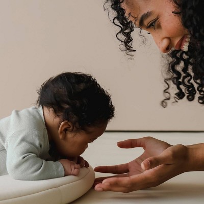 Snuggle Me Organic Curve Infant Lounger - Natural