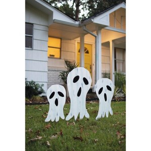 Halloween Ghost Yard Decorations – Set of 3 Metal Figures by Kalalou - 1 of 3