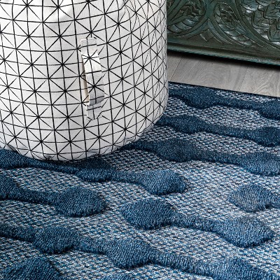 Navy Diamond Geometric Handmade Indoor/Outdoor Synthetic Rug