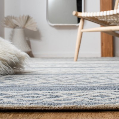 Metro 6' Square Blue Hand-Tufted Wool Area Rug