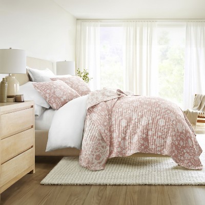 Becky Cameron Super Soft Quilt Set – Lightweight All Season Coverlet in Textured Floral Design by Becky Cameron, Textured Floral Rose, Twin/Twin Extra Long — фото 2