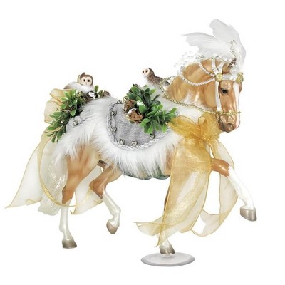 Breyer Animal Creations Breyer Traditional Series 2017 Winter Wonderland Holiday Horse Model Horse