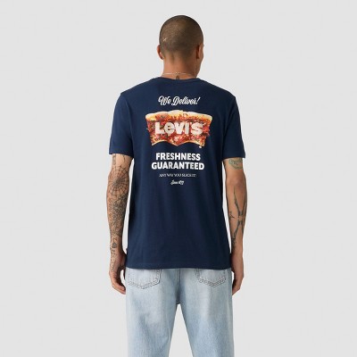 Мужские футболки Levi's Men's Standard Fit Short Sleeve Graphic Crewneck T-Shirt - Navy Blue XL — фото 2