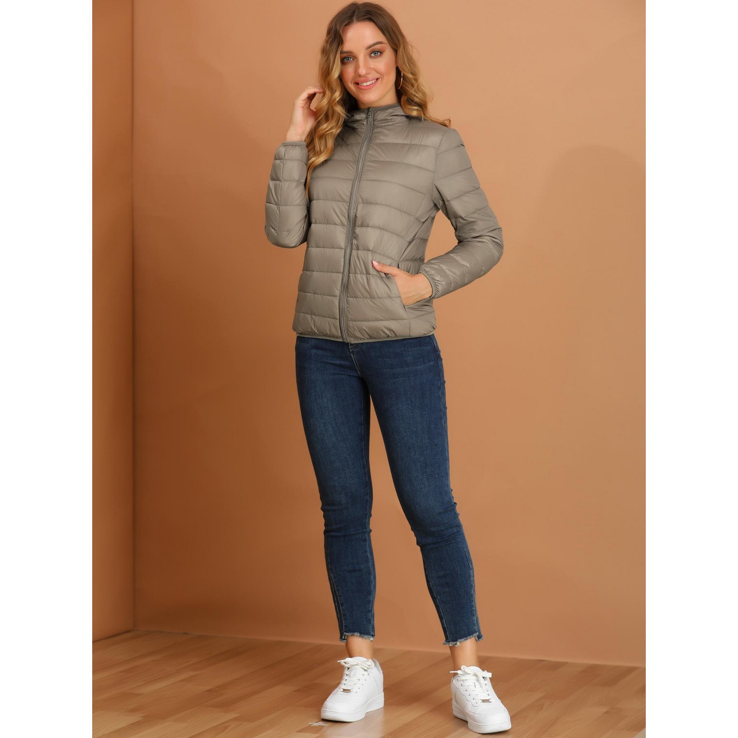 Женская куртка Allegra K Hooded Packable Thickened Short Down Puffer Jacket Khaki, цвет: Хаки — фото 3