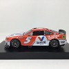 Kyle Larson 2022 Valvoline Elite 1:24 Diecast - 2 of 4