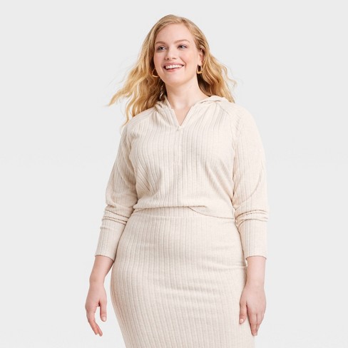 Women's Slim Fit Long Sleeve V-neck Wrap Shirt - Universal Thread