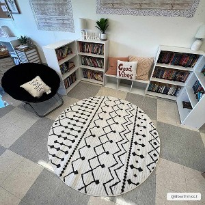 Hauteloom Ringwood Area Rug - 1 of 4