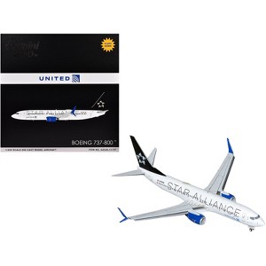Boeing 737-800 Commercial Aircraft w/Flaps Down "United Airlines Star Alliance" White w/Black 1/200 Diecast Model by GeminiJets - 1 of 3