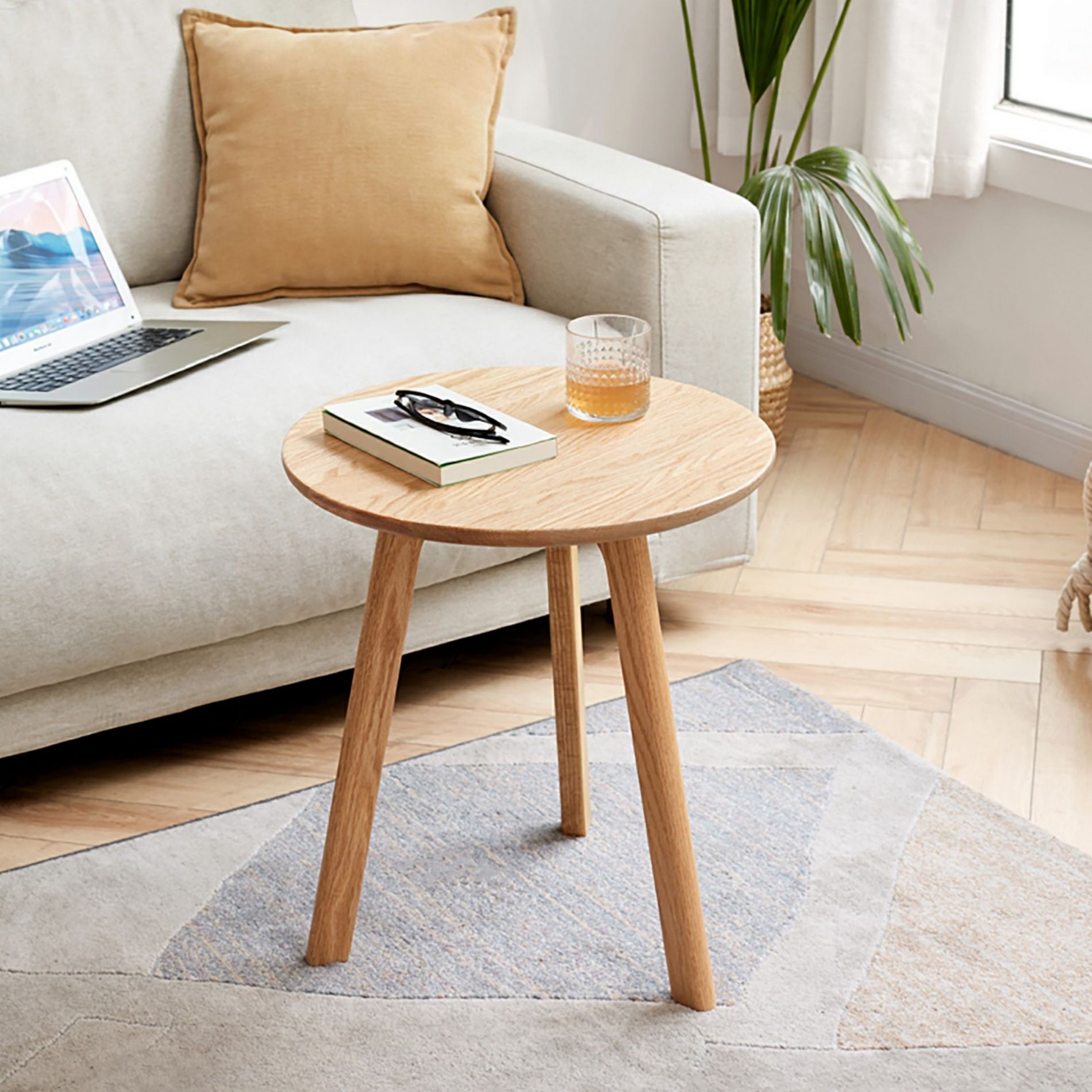 100% Natural Solid Oak Wood Round End Table - Side Table, Coffee Table, Night Stand, Easy to Assemble, for Living Room Bedroom & Balcony - Natural