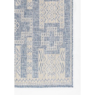 Blue Geometric Tufted Synthetic Indoor/Outdoor Rug 2' x 3'