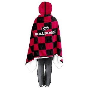 NCAA Georgia Bulldogs Checkered Faux Shearling Throw Blanket - 1 of 2