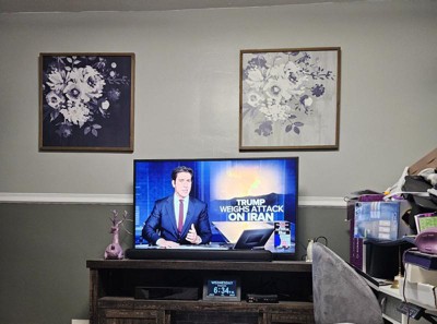 Guest review image 2 of 3, zoom in
