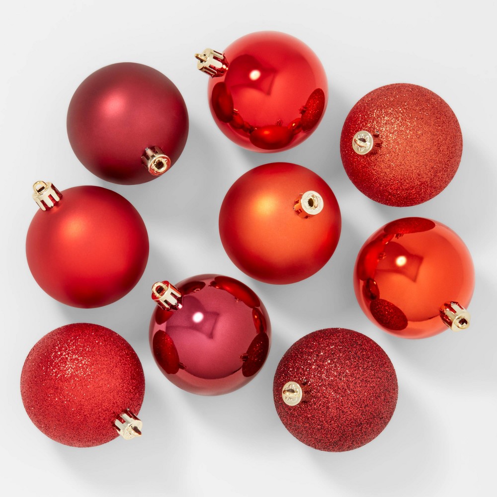 50ct Shatter-Resistant Round Christmas Tree Ornament Set Red - Wondershop™