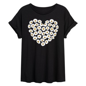 Women's - Instant Message - Daisy Heart Oversized Graphic T-Shirt - 1 of 4