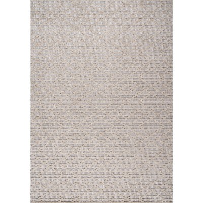 Ivory Diamond Moroccan-Inspired 4' x 6' Easy-Care Area Rug
