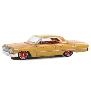 1/64 1963 Chevrolet Impala SS, Gold Metallic & Red, California Lowriders 63050-C - 1 of 2