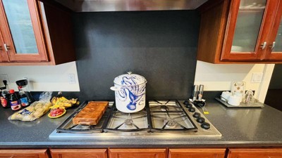 Guest review image 1 of 1, zoom in