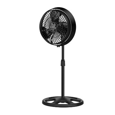 BLACK+DECKER 16-in 3-Speed Indoor White Oscillating Pedestal Fan with  Remote in the Portable Fans department at