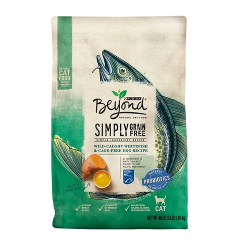 Purina Beyond Simply Grain Free Probiotics Ocean White Fish & Egg Recipe Adult Premium Dry Cat Food - image 1 of 4