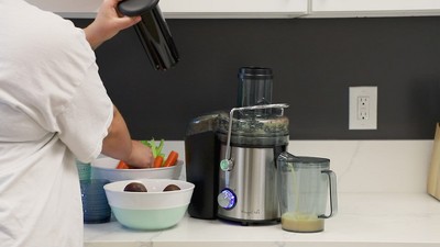MegaChef Silver Electric Centrifugal Juicer with Variable Speed