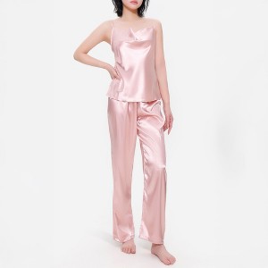 LECHERY Women's Lustrous Silky Shiny Satin 2-piece Pajama Set - 1 of 4